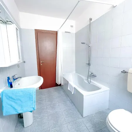 The Sunset 2 By Design Apartamento