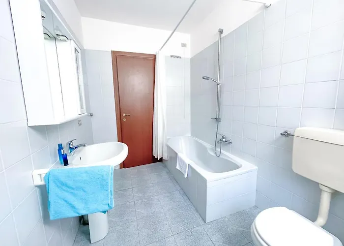 The Sunset 2 By Design Apartman