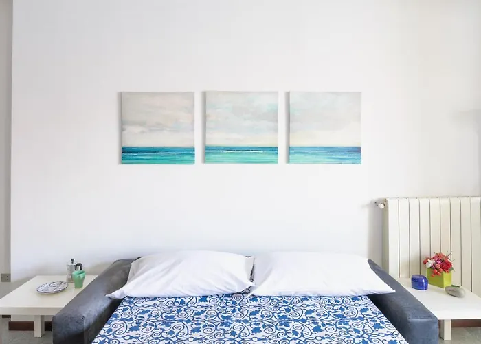 The Sunset 2 By Design Apartment