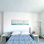 The Sunset 2 By Design Appartement *